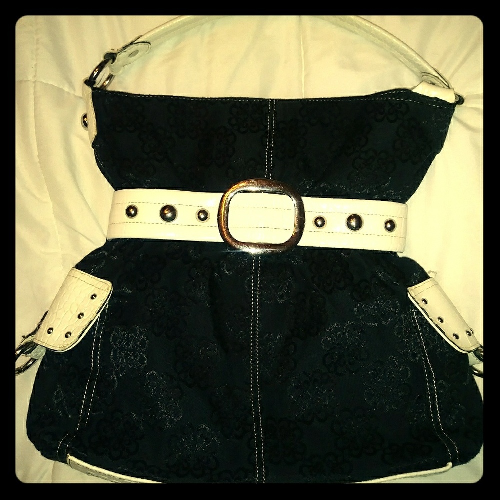 Kathey Van Zeeland 👛